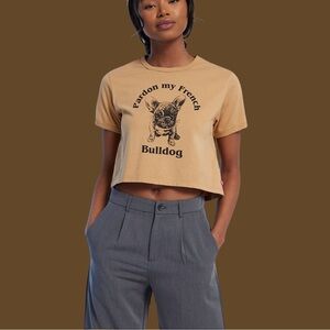 Levi’s Pardon my French Bulldog Cropped Tee